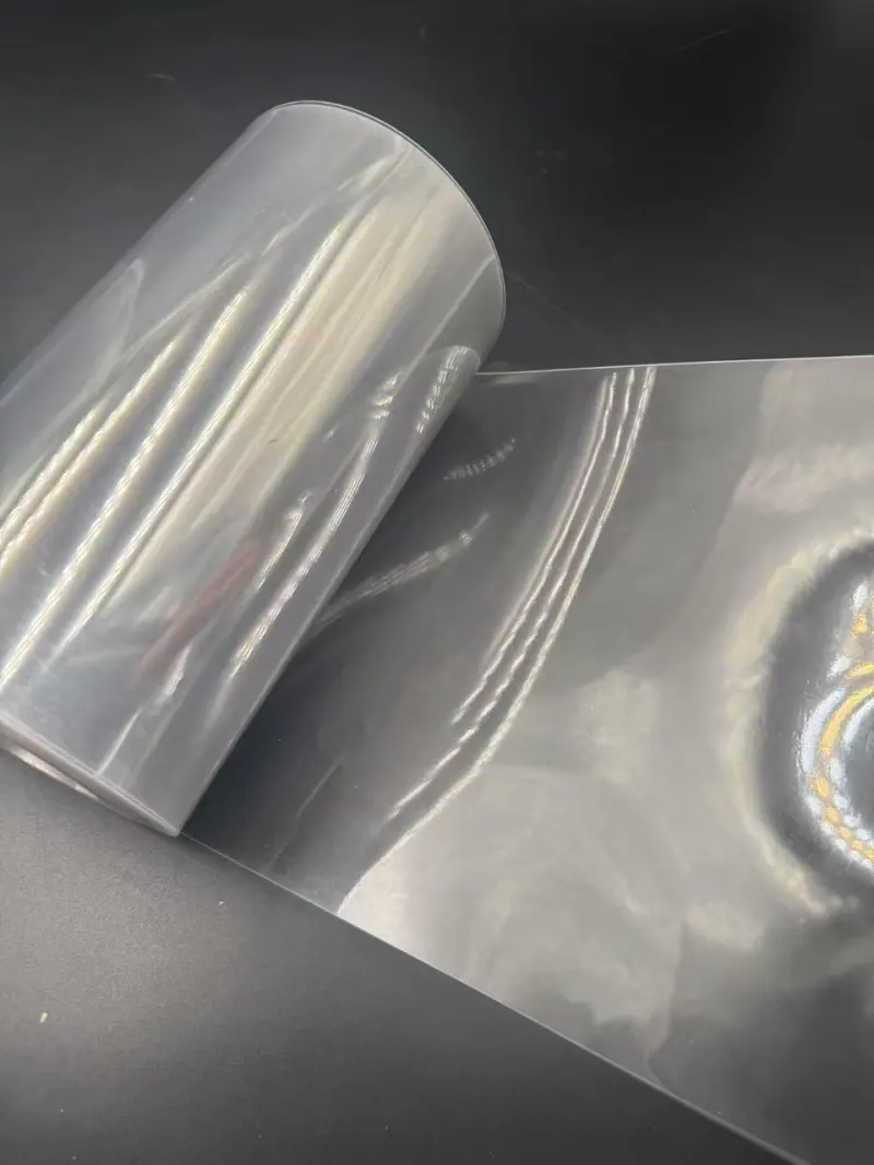 Eigenschappen en toepassingen van transparante PVC/PE-composietfolie in blisterverpakkingen voor vloeibare aromaten, farmaceutische producten en voedingsvloeistoffen