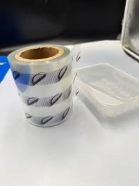 Film thermoscellable PET transparent : caractéristiques et applications dans l'emballage alimentaire