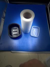 Značilnosti in uporaba prosojnega naravnega polipropilenskega filma v embalaži za hrano v mikrovalovni pečici