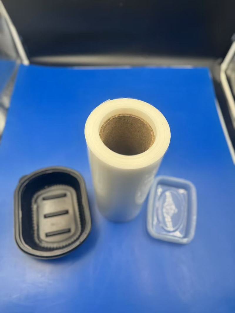 Značilnosti in uporaba prosojnega naravnega polipropilenskega filma v embalaži za hrano v mikrovalovni pečici