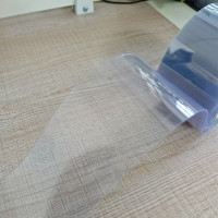 Feuille rigide en PVC transparent 350 microns pour thermoformage sous blister