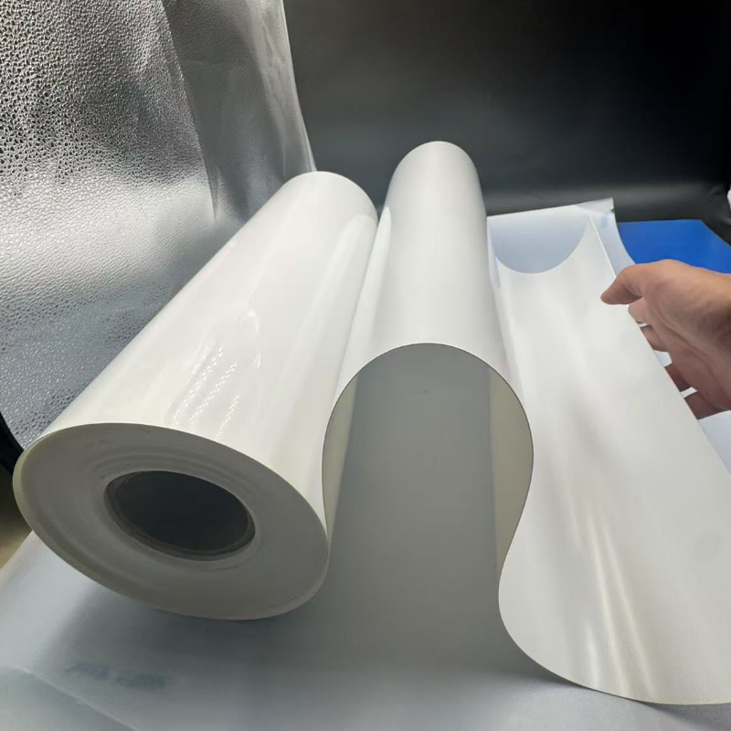Película PS Branca: Uma Campeã Versátil em Soluções de Embalagem Modernas