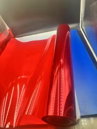 Den livlige alsidighed af farvet PVC-film i emballage og indretning