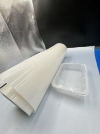 Características e aplicações do filme PP translúcido em embalagens blister de utensílios de mesa e decoração de engenharia