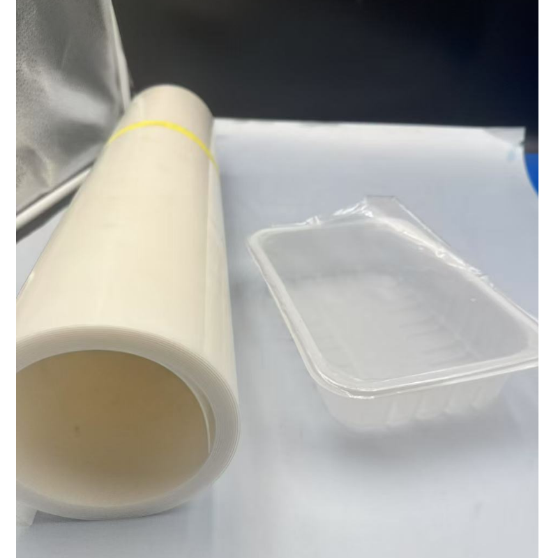 Características e aplicações do filme PP translúcido em embalagens blister de utensílios de mesa e decoração de engenharia