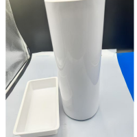 A fehér PET-fólia jellemzői és alkalmazásai az asztali edények buborékcsomagolásában és reklámnyomtatásban