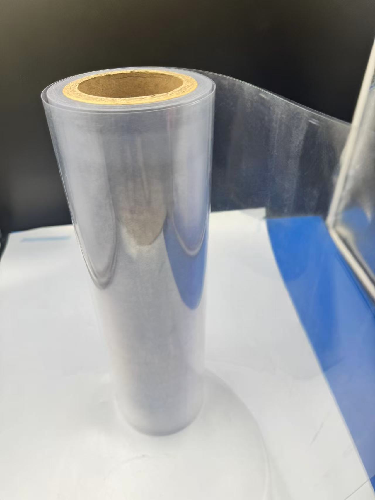 Transparent BOPS film food packaging
