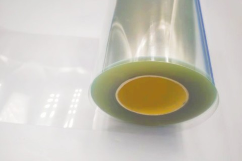 Άκαμπτο διαφανές διαξονικά προσανατολισμένο φύλλο BOPS πολυστυρενίου σε ρολό για συσκευασία