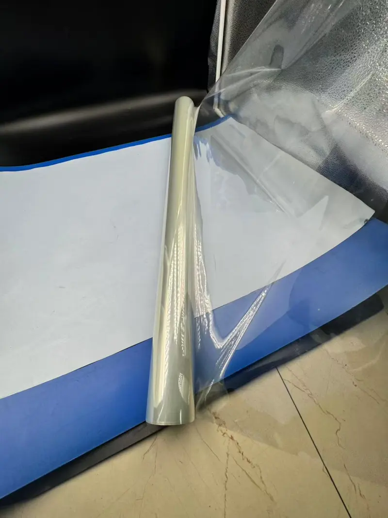 Značilnosti in uporaba prozorne PVC skrčljive folije v embalaži