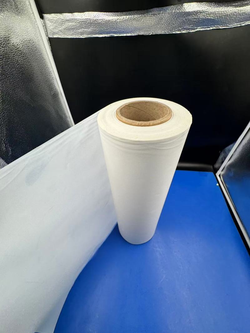 PLA folija: lastnosti in vsestranska uporaba