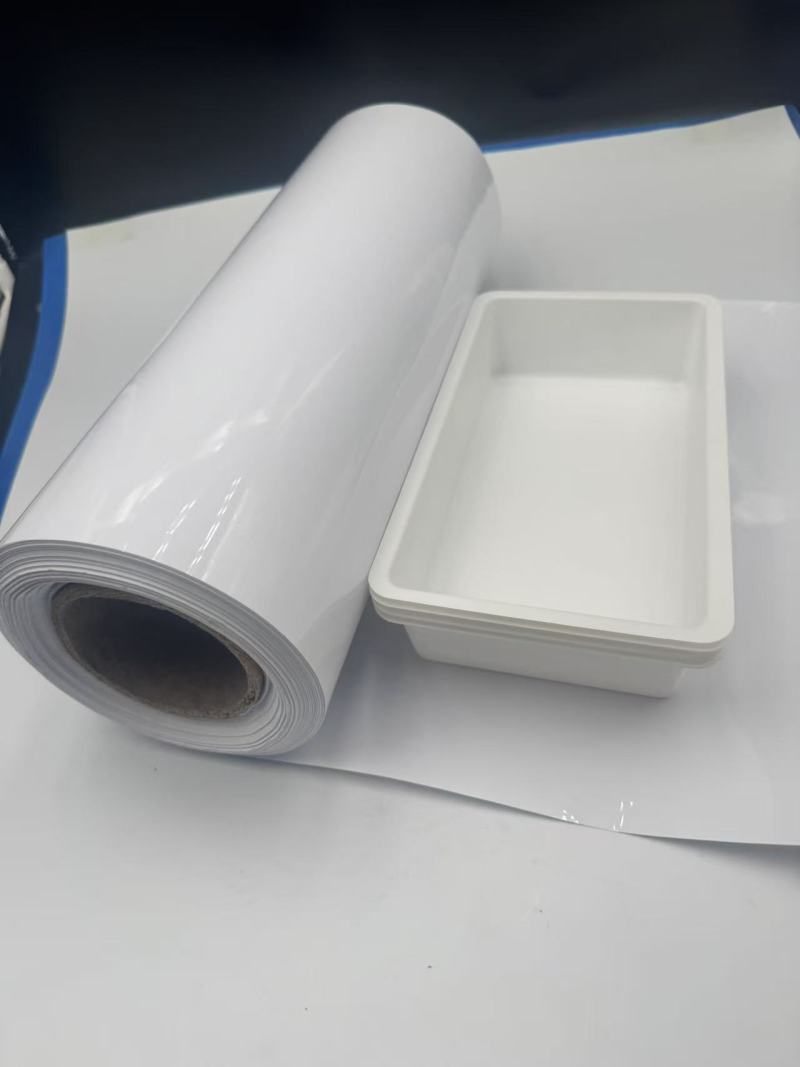 Descubriendo la versatilidad de la película PET blanca: propiedades y aplicaciones
