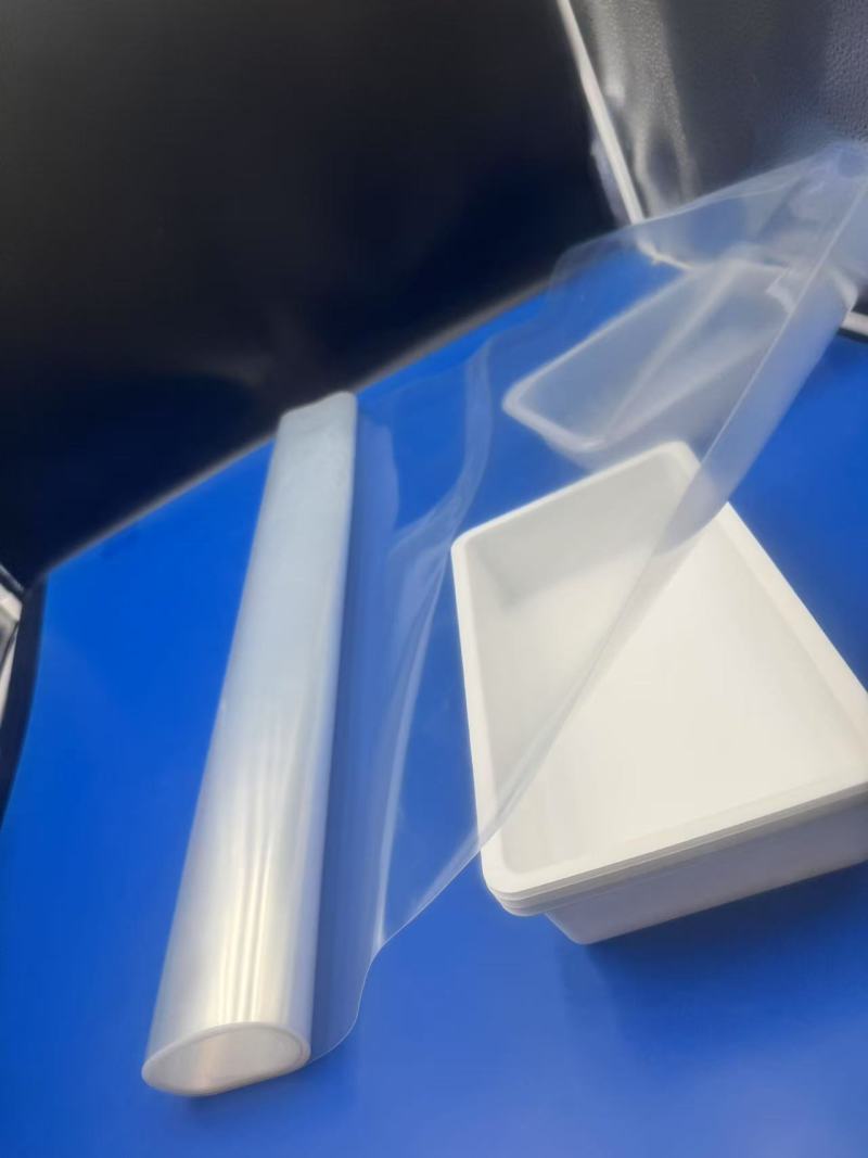 Eigenschaften und Anwendungen von transparenter PET/PE-Heißsiegelfolie in Verpackungen