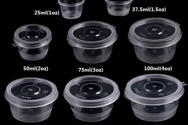 Révolutionner la restauration : la polyvalence des contenants transparents pour vaisselle en PC