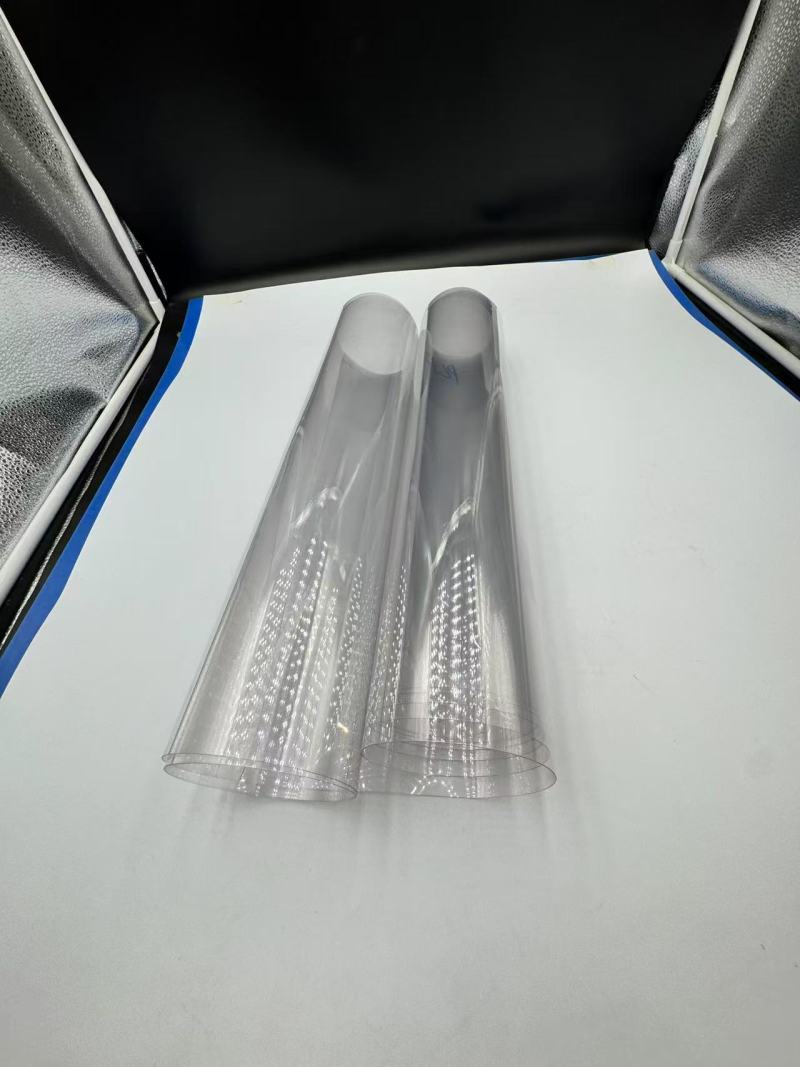 Características y aplicaciones de la película PLA transparente en envases sostenibles