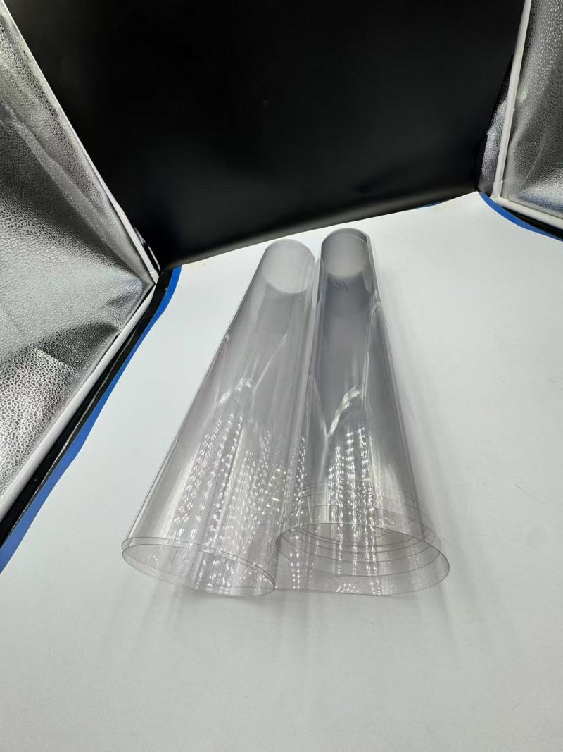 Características y aplicaciones de la película PLA transparente en envases sostenibles