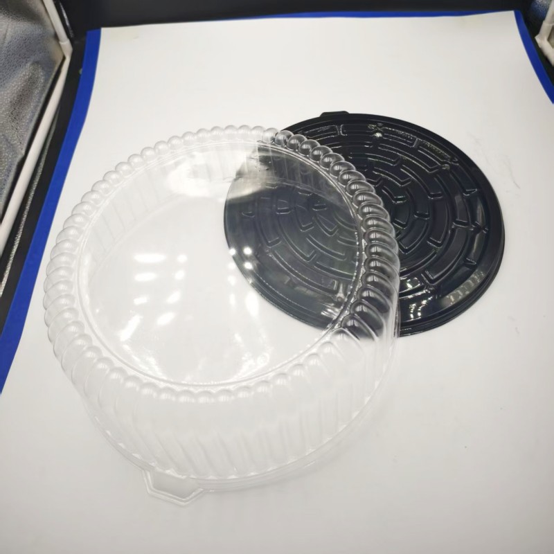PET Cake Dome and Black Plate Set