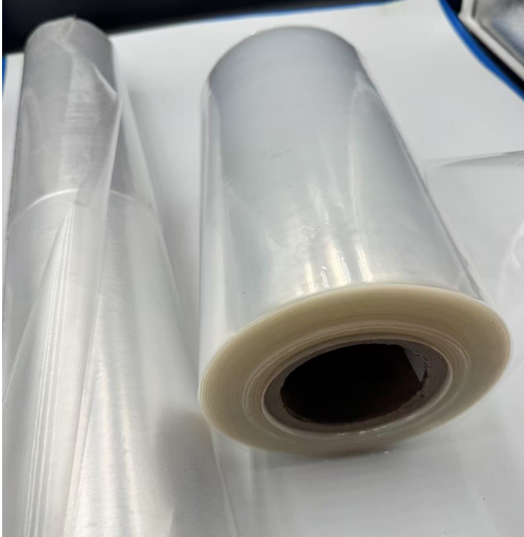 Les propriétés et applications remarquables du film PA/PE transparent