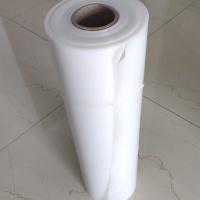 Película de polipropileno de color natural, material virgen, apta para microondas.