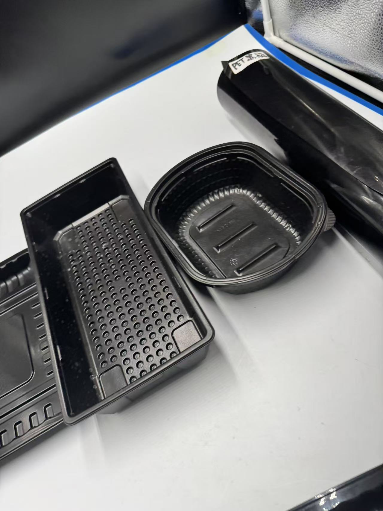 Black PET film disposable tableware