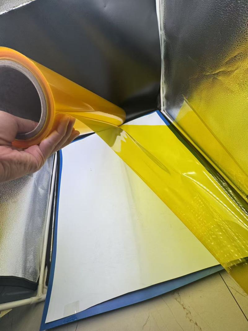 Erforschung der dynamischen Eigenschaften und Anwendungen von PVC-Farbfolien in modernen Industrien