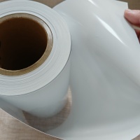 Película blanca opaca de PVC/PE de 150 my para supositorios