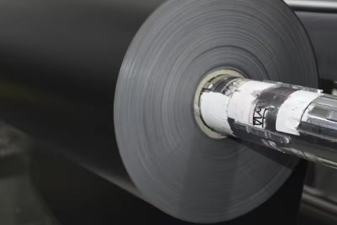 Descubriendo las propiedades y diversas aplicaciones de la película de PVC negro en los envases modernos