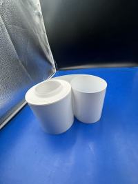 Scutul versatil: Explorarea foliei albe din PVC/PE în soluțiile moderne de ambalare