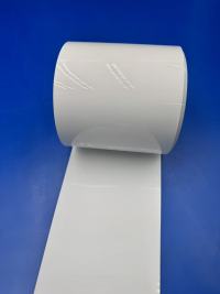 Scutul versatil: Explorarea foliei albe din PVC/PE în soluțiile moderne de ambalare