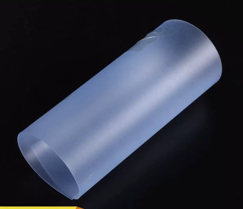 Le bouclier invisible : comment le film d'usure en PVC transparent redéfinit la durabilité et l'esthétique