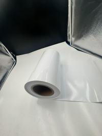 Od zmogljive embalaže do vsestranske zaščite - raziskovanje lastnosti in uporabe - uvod.