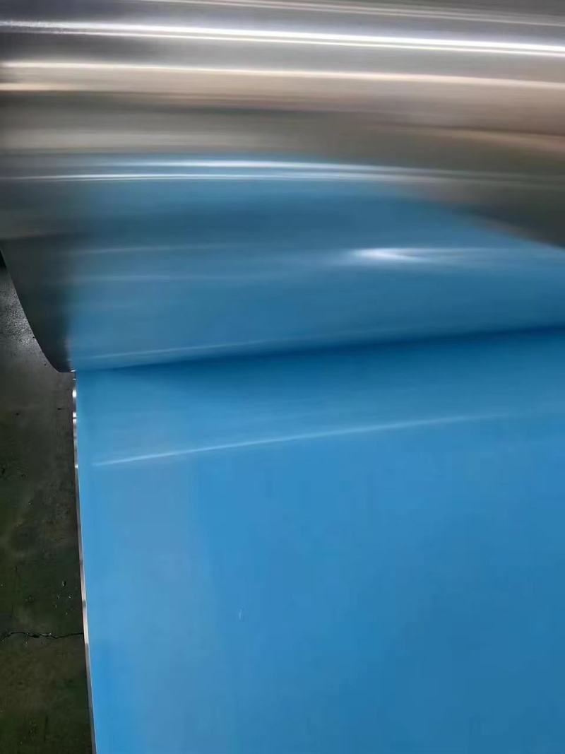 Der Azure Shield: Blaue LDPE/Surlyn-Folie an der Spitze des Oberflächenschutzes