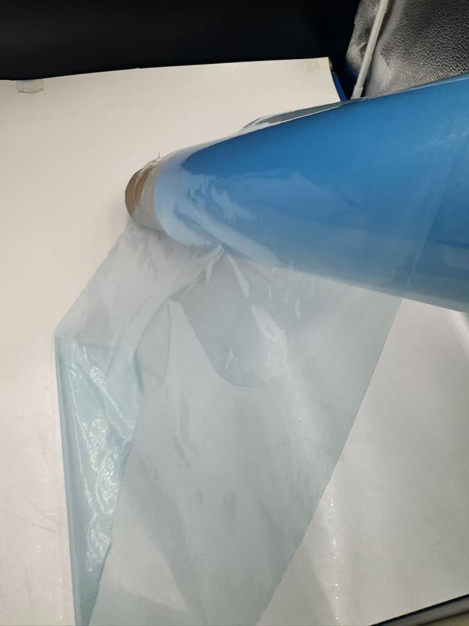 The Azure Shield: pellicola LDPE/Surlyn blu all'avanguardia nella protezione delle superfici