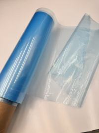 Der Azure Shield: Blaue LDPE/Surlyn-Folie an der Spitze des Oberflächenschutzes