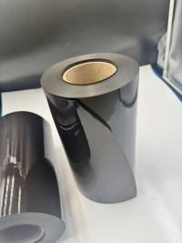 Descubriendo el escudo: el papel de la película de PVC marrón en el embalaje protector