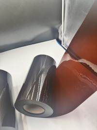 Descubriendo el escudo: el papel de la película de PVC marrón en el embalaje protector