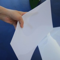 HIPS PS OPS Raziskovanje edinstvenih lastnosti in široke uporabe folije HIPS/PS