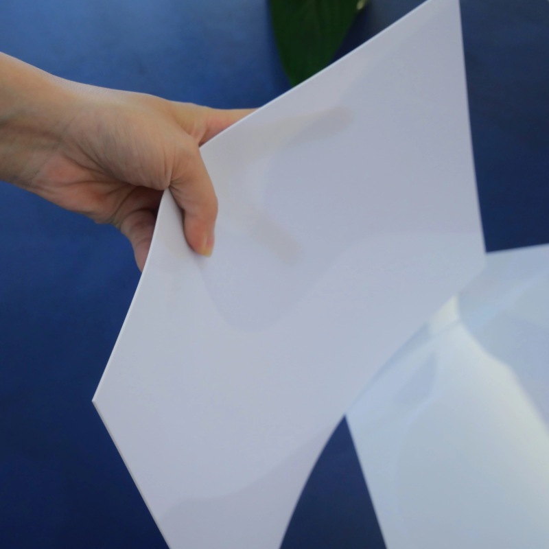 HIPS PS OPS Raziskovanje edinstvenih lastnosti in široke uporabe folije HIPS/PS