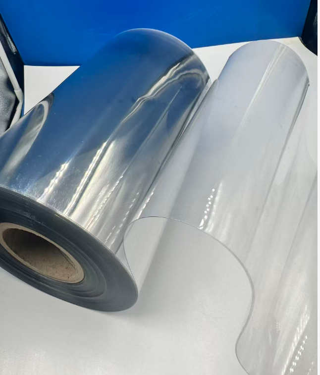 Le PET, héros méconnu de l'emballage moderne : explorer la polyvalence du film PET transparent