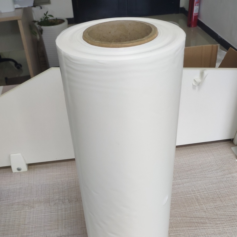 Neprozorna bela polprozorna PBAT folija, ki se uporablja za laminiranje