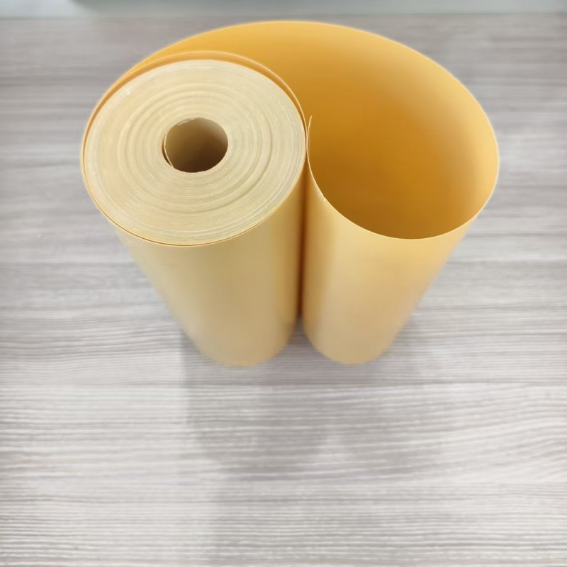 Feuille de plastique polypropylène PP de couleur jaune