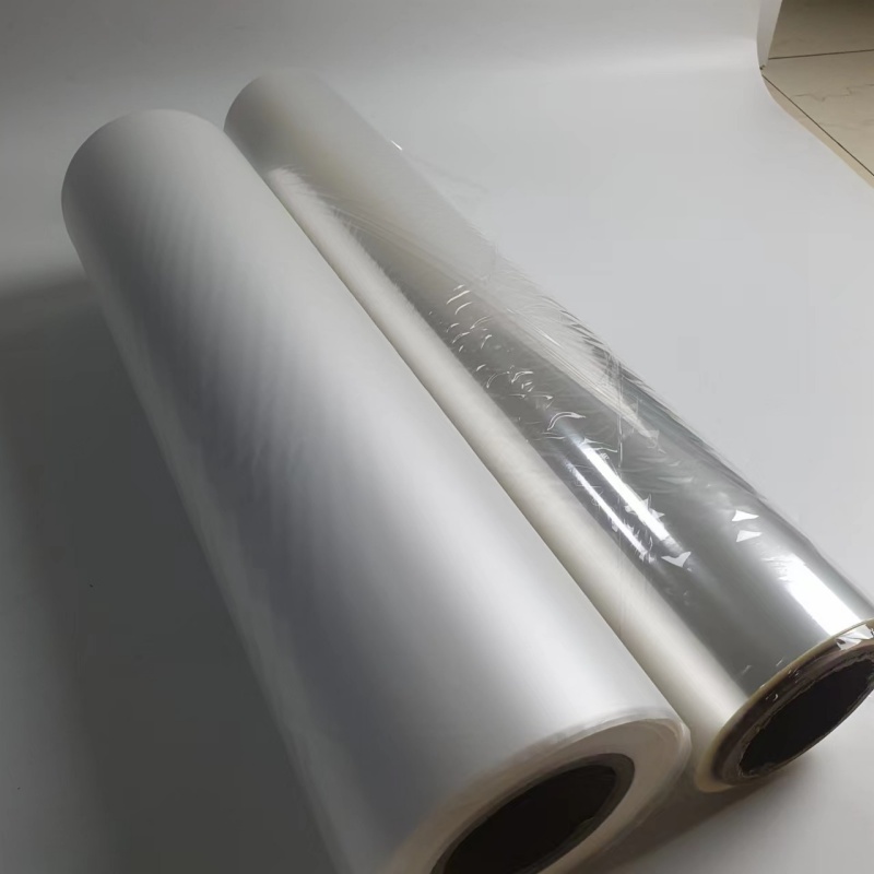 Pearlescent film with high flatness for printing (BOPP film)