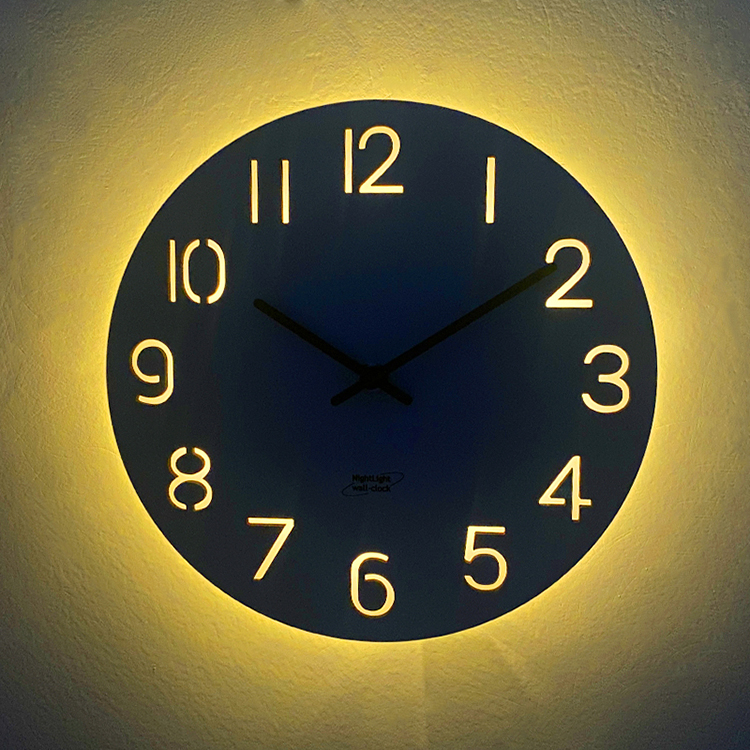 حركة RCC المصابيح ضوء ساعة حائط خشبية يمول