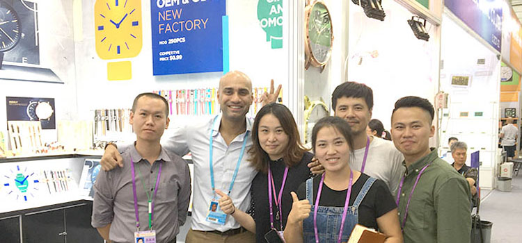 Fotos der Zusammenarbeit im Ausland