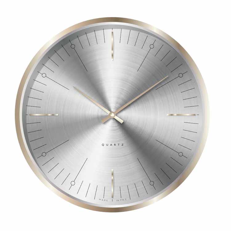 Moderne Wanduhr im nordischen Stil für das Wohnzimmer