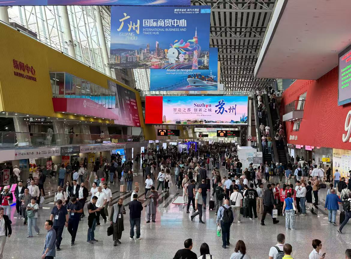 sleek minimalist metal clocks sleek minimalist metal clocks