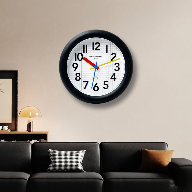 Selamat Tinggal Detak Jantung: Jam Dinding Sapu Senyap, Menjaga Momen Tenang di Kamar Tidur dan Kantor