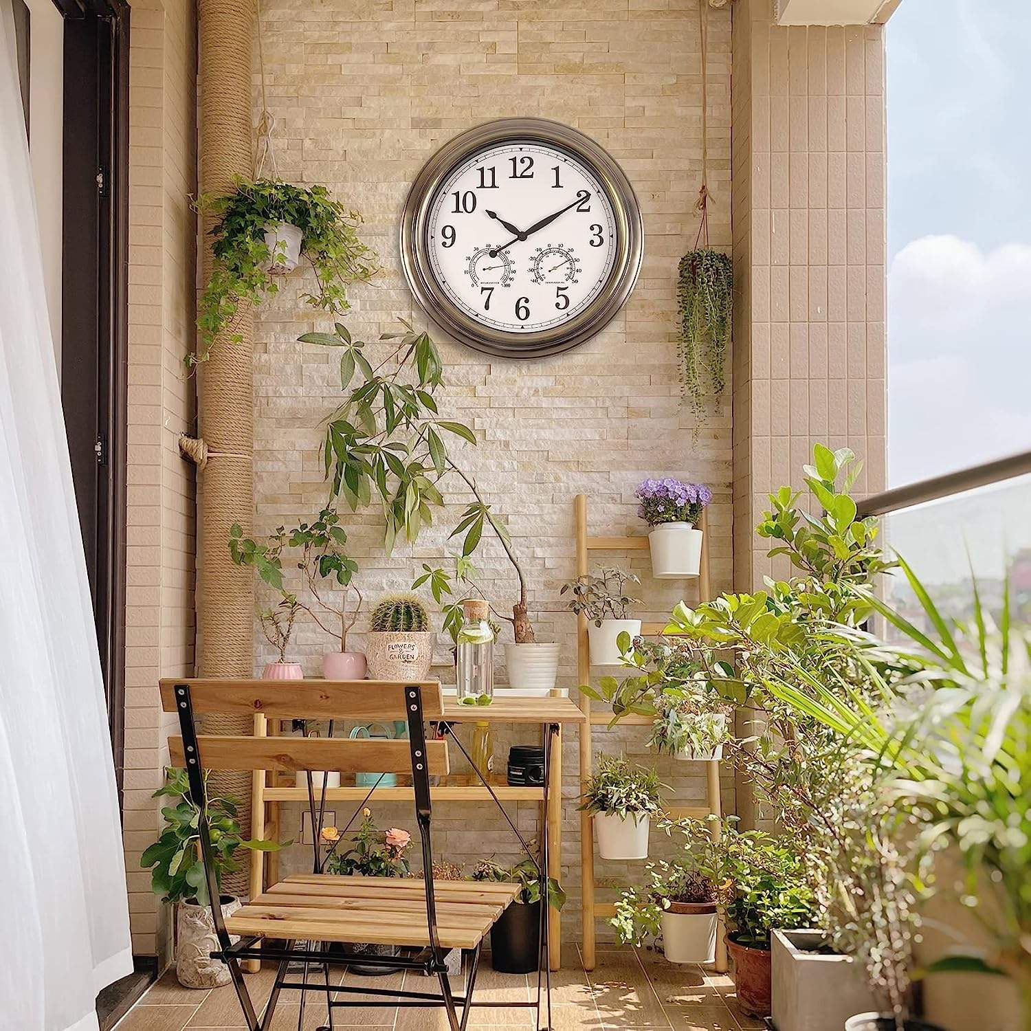 Cocok untuk Iklim Lembap di Asia Tenggara: Panduan Singkat Membeli Jam Dinding Anti Lembap