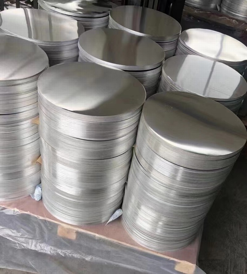 Disques en papier d'aluminium