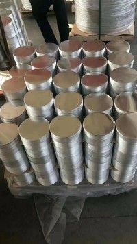 Krožni disk iz anodiziranega aluminija