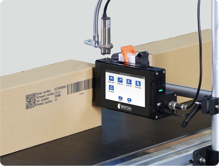 ベンツァイ E61 産業用インクジェットプリンターのビデオ